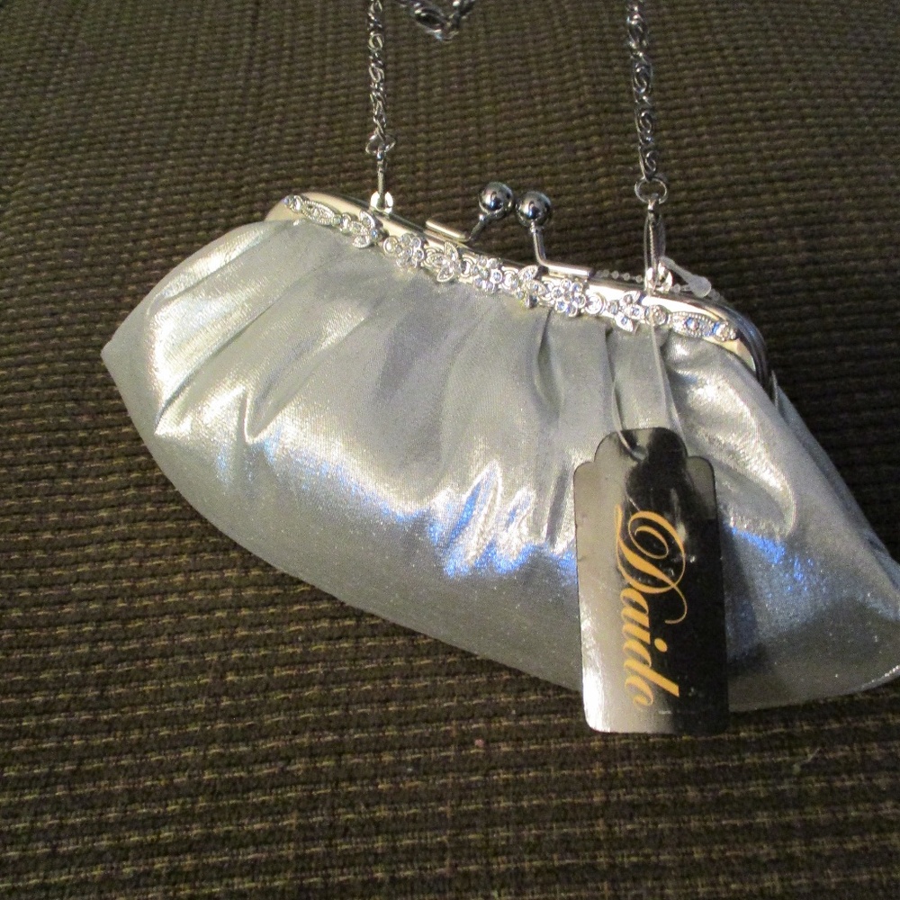 Silver Formal Wear Clutch